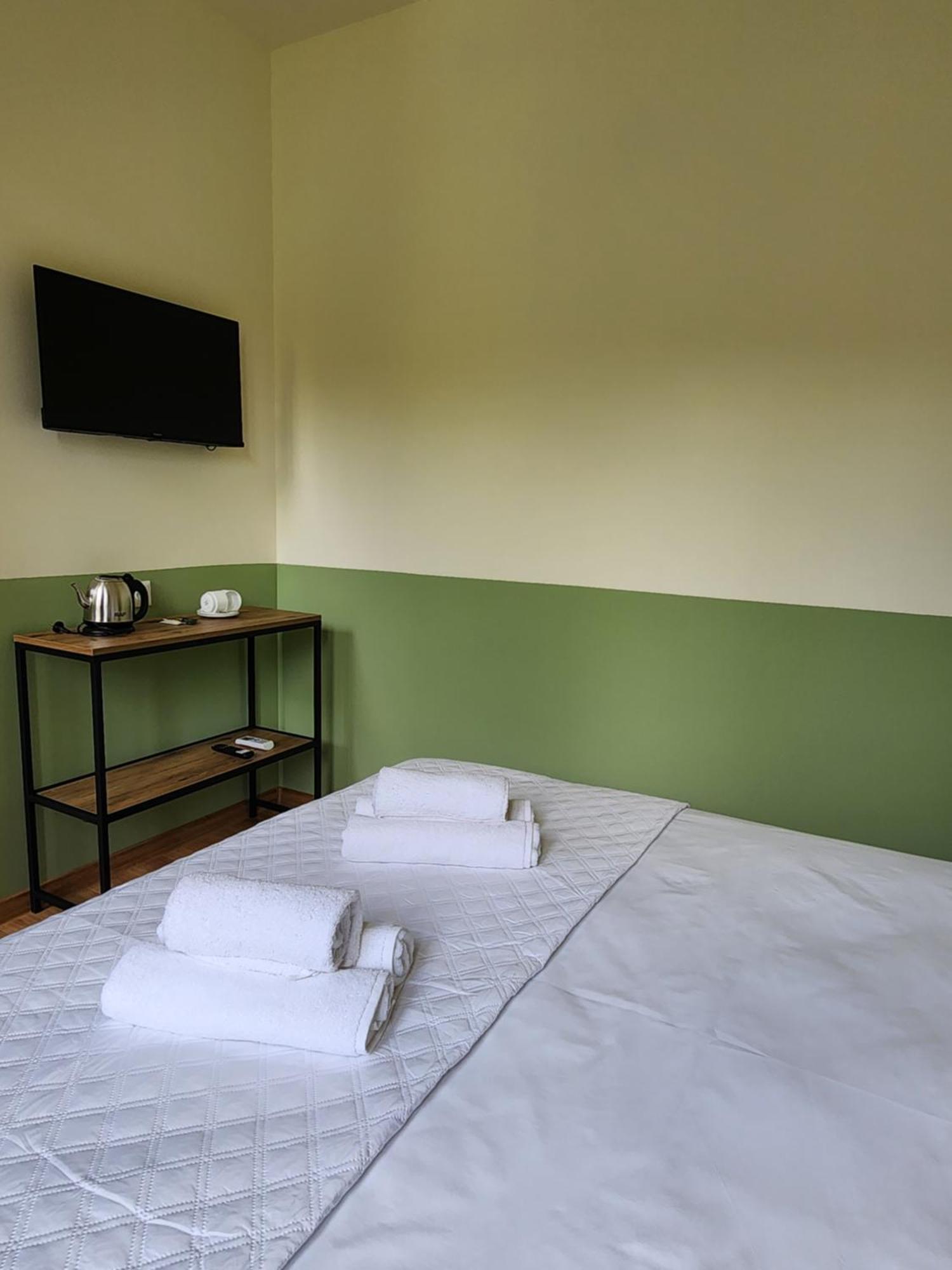 Dro Hotel 库塔伊西 外观 照片